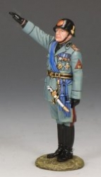 IF011 Il Duce saluting